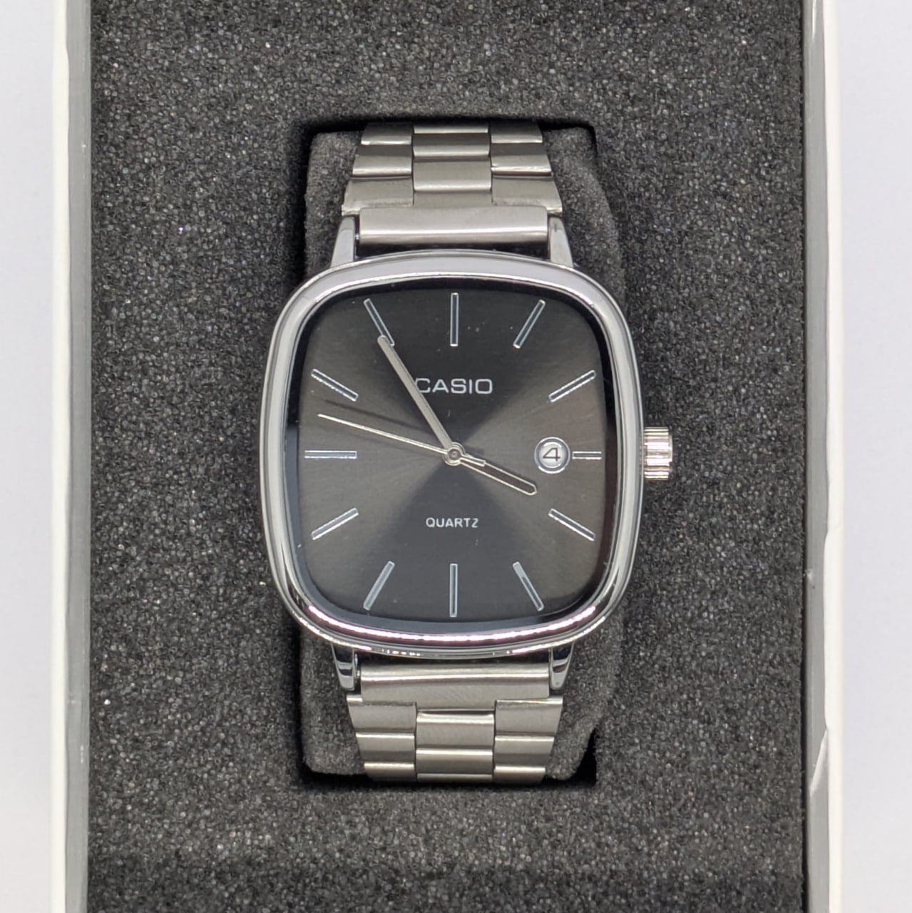 🕰️ montre casio noir