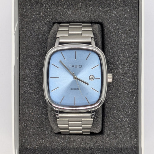 🕰️ montre casio bleu-claire