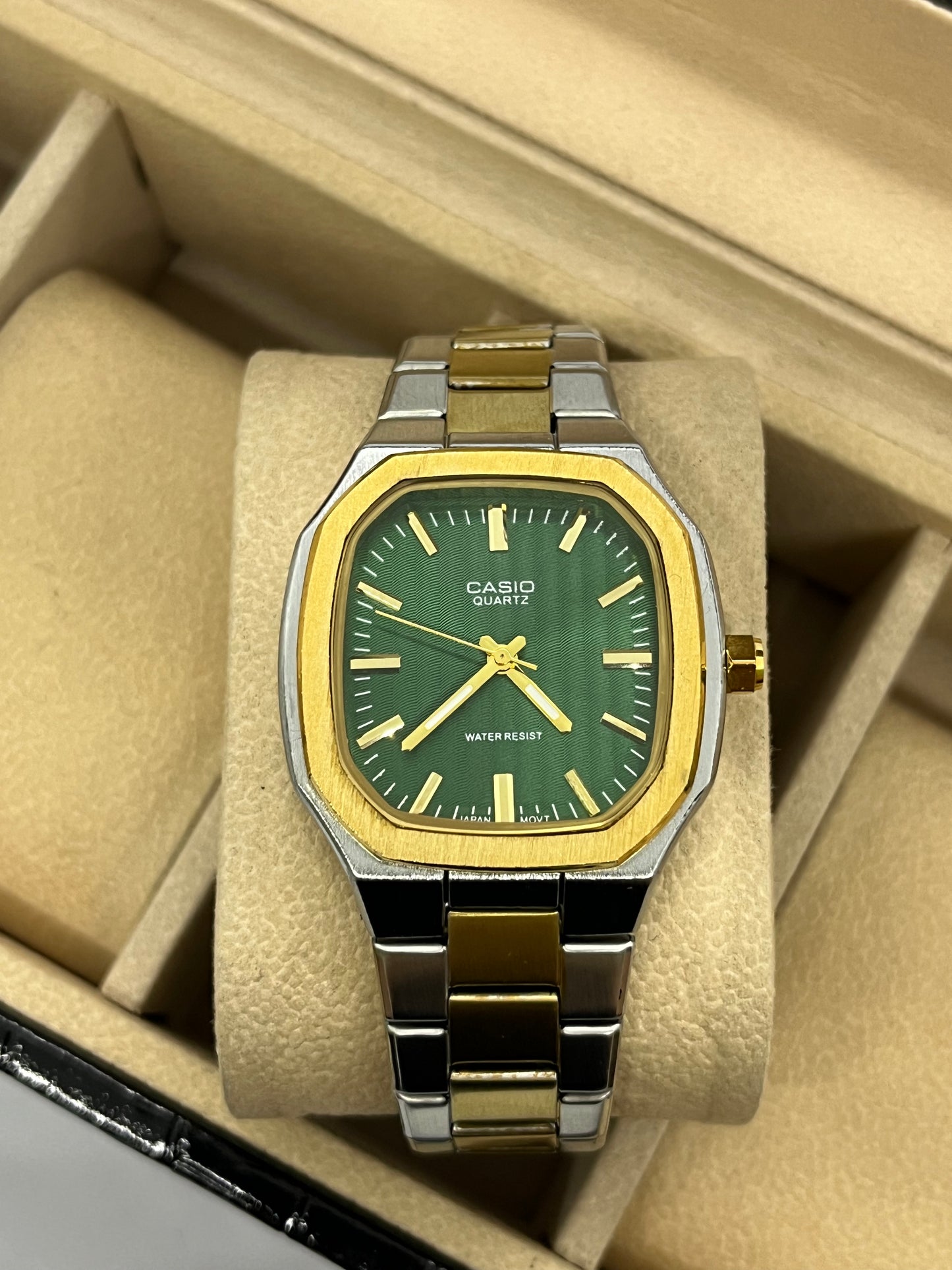 dernière collection casio argent/dore/vert