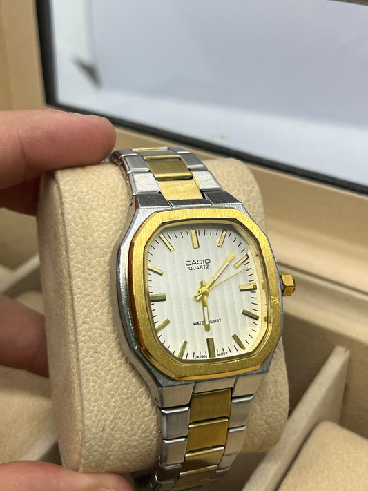 dernière collection casio argent/dore/blanc