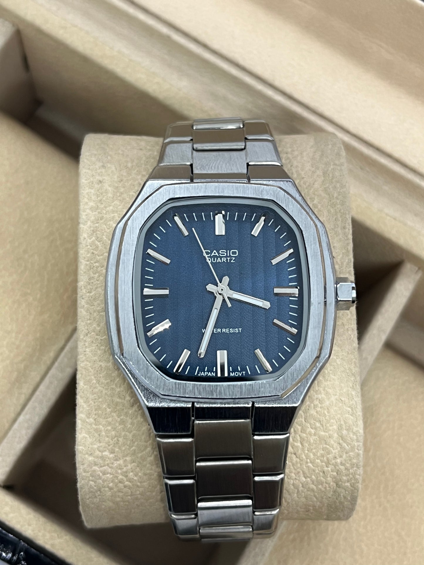 dernière collection casio argent/bleu
